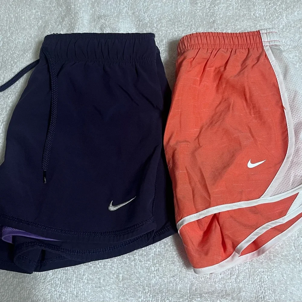 Girls Nike Athletic Shorts Orange & purple Lightweight Performance Size 10/M